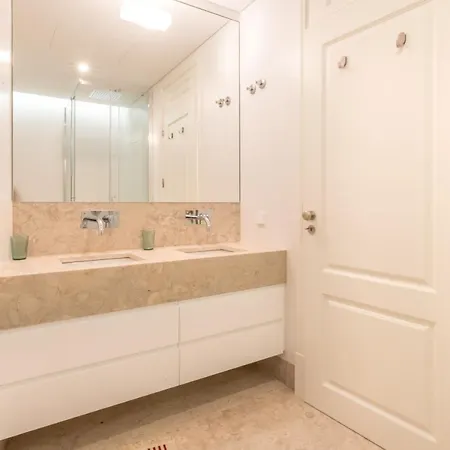 Prime - Mouraria Apartman